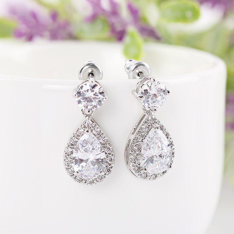 Korean Water Drop Zircon Generous Simple Rings - Daebak