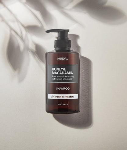 KUNDAL HONEY&MACADAMIA Pure Natural Balancing Refreshing Shampoo 500ml #PEAR & FREESIA - Daebak