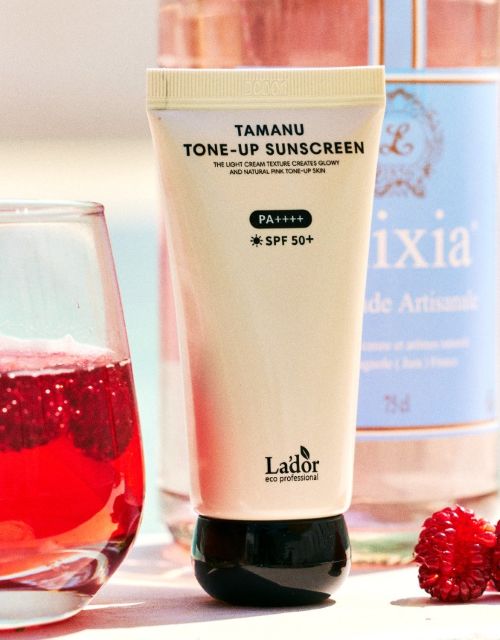 LADOR Tamanu Tone-Up Sunscreen SPF50+ PA++++ 50ml - Daebak