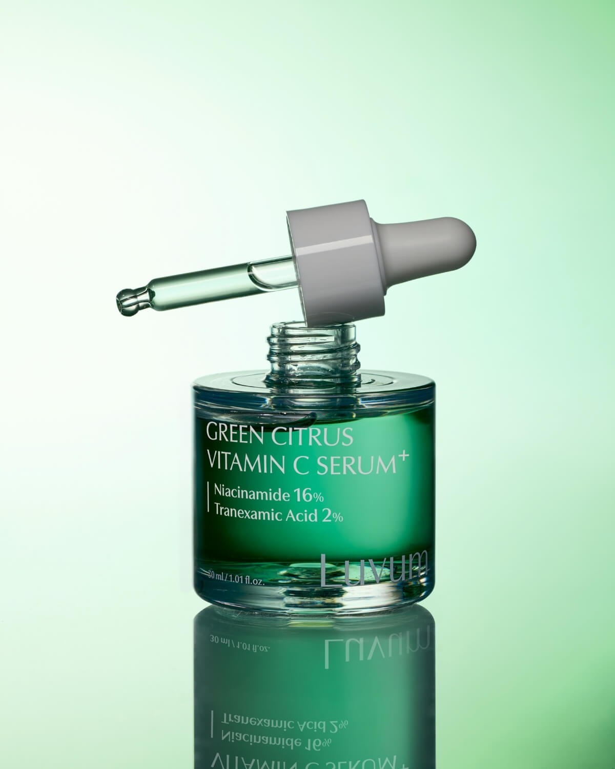 Luvum Green Citrus Vitamin C Serum Plus - Daebak