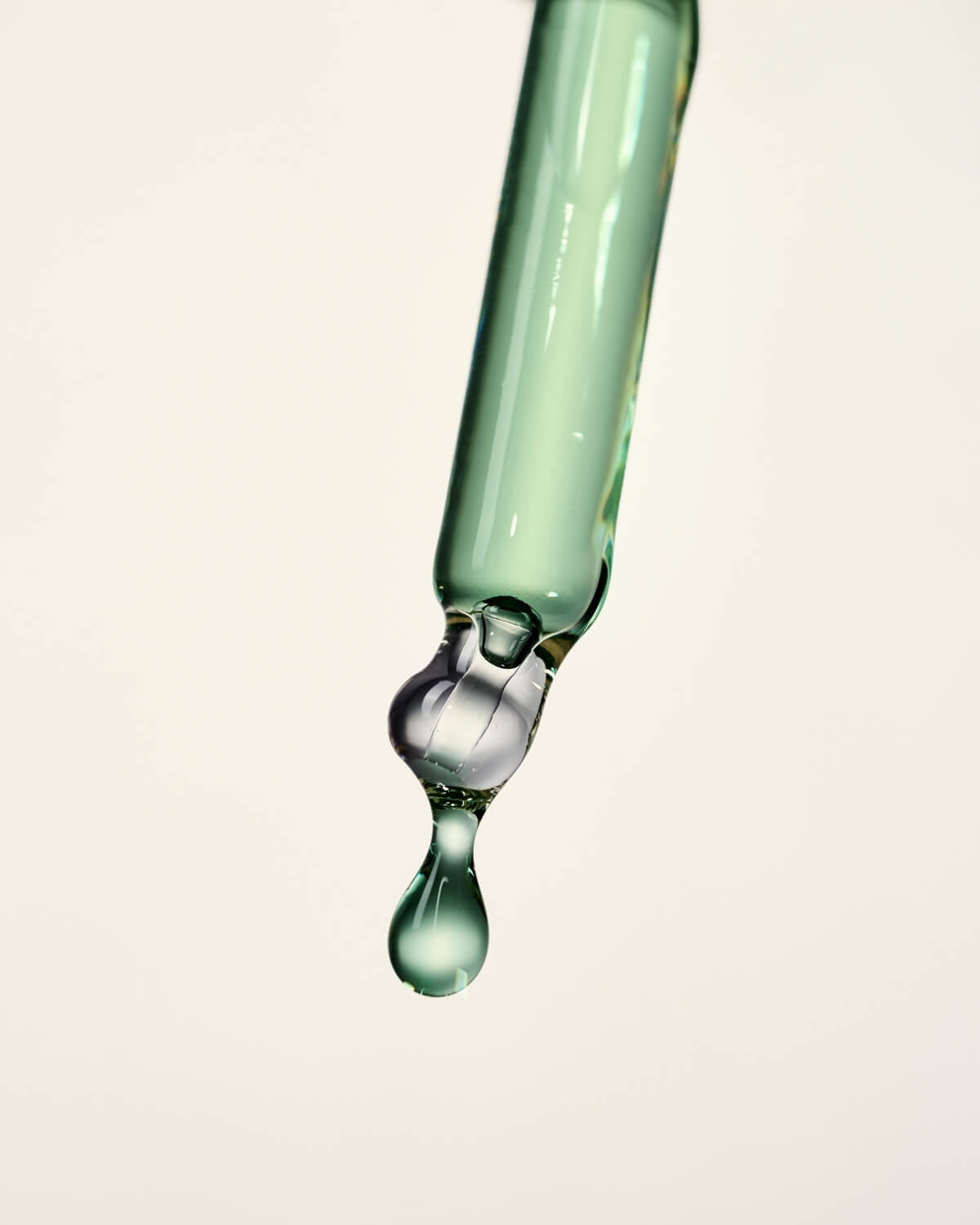 Luvum Green Citrus Vitamin C Serum Plus - Daebak