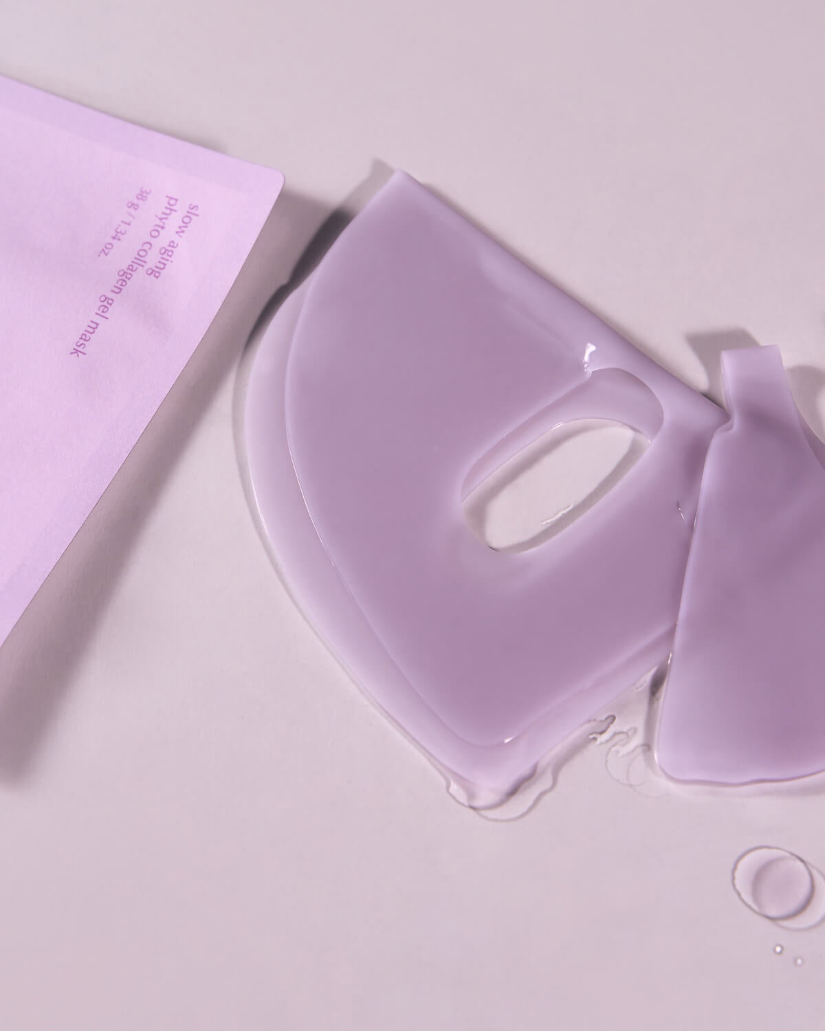 Luvum Slow Aging Phyto Collagen Gel Mask - Daebak