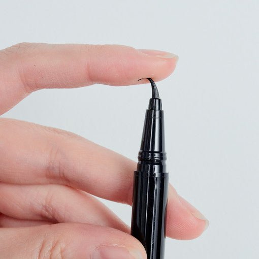 [MACQUEEN New York] Waterproof Tattoo Pen Eyeliner 0.5g (2 Colors) - Daebak
