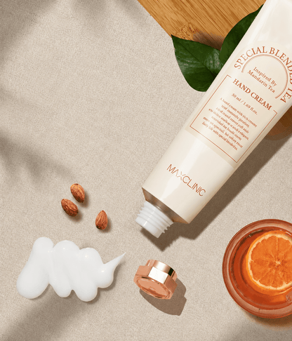MAXCLINIC Special Blended Tea Hand Cream 50ml - Daebak