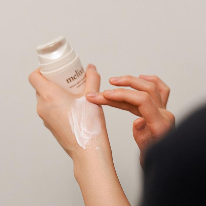 melixir Vegan Airfit Sunscreen SPF50+ PA++++ 50ml - Daebak