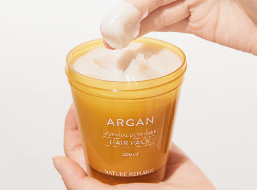 [NATURE REPUBLIC] Maschera per capelli Argan Essential Deep Care 470ml