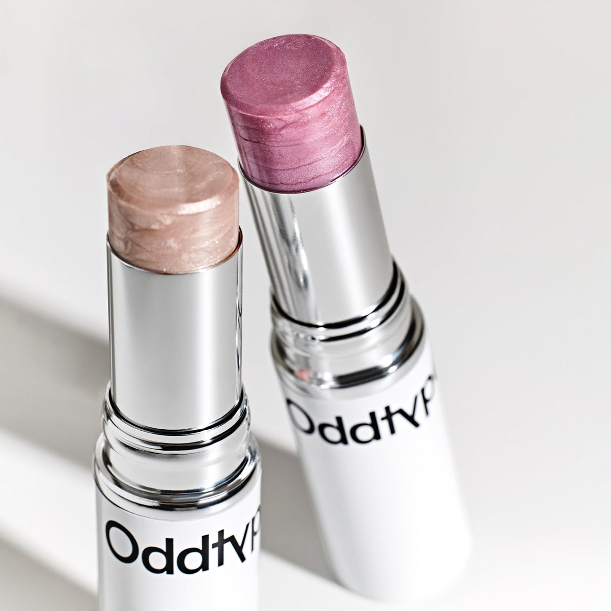 Oddtype Unveiled Skin Highlighter - Daebak