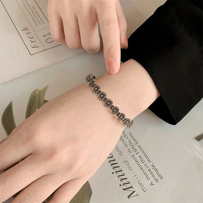 Retro Daisy Korean Fashion Graceful Mori Sunflower Bracelet - Daebak