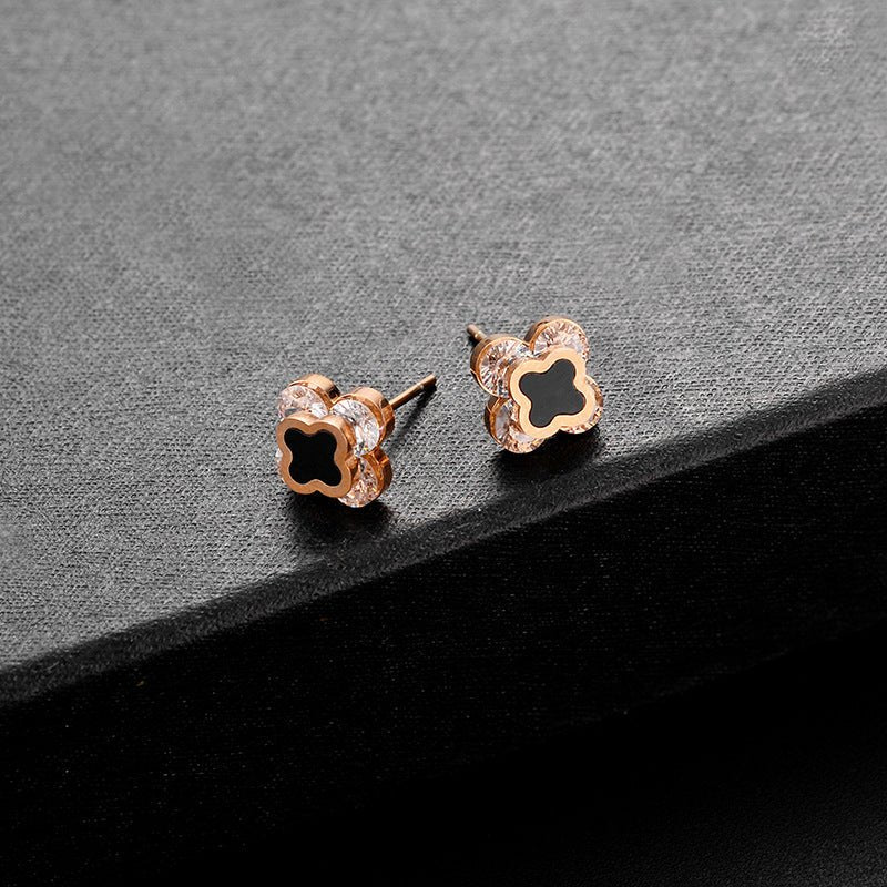 Steel Ear Clover Simple Graceful Small Cute Fashion Korean Earrings - Daebak