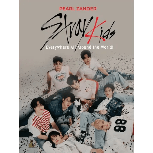 Stray Kids: Everywhere All Around the World - Paperback - Daebak