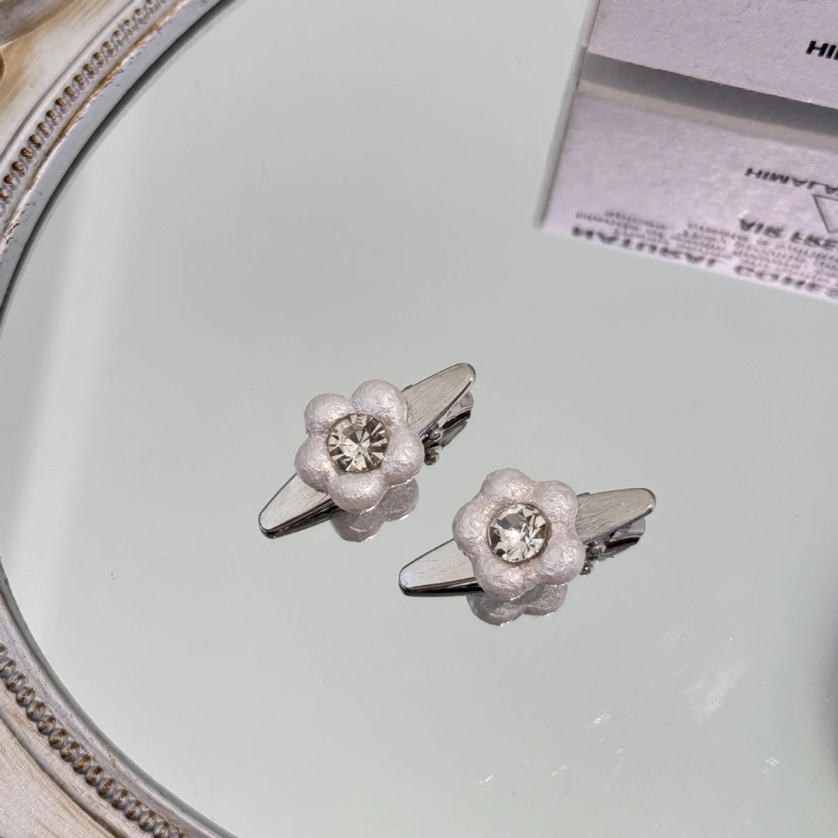 Sweet Polka Dot Pearl Flower Clip Womens Bangs Clip Elegant Fashion Korean Style Duckbill Hair Rhinestone Accessory Pair Set - Daebak