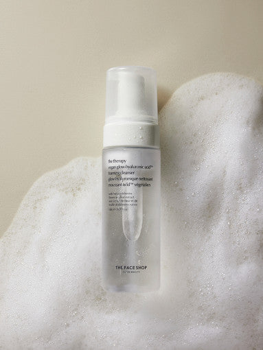 The Face Shop The Therapy Veganer aufhellender Reinigungsschaum mit Hyaluronsäure 150ml