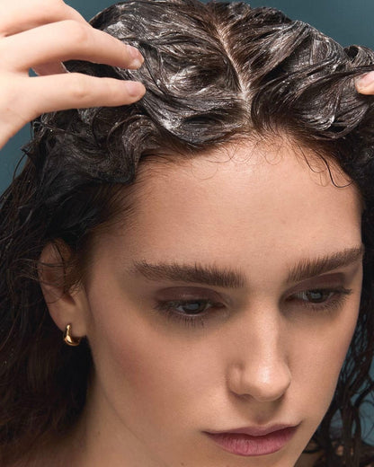 The Rice Powder Detox - Micro-Exfoliating Scalp Scaling Shampoo - Daebak