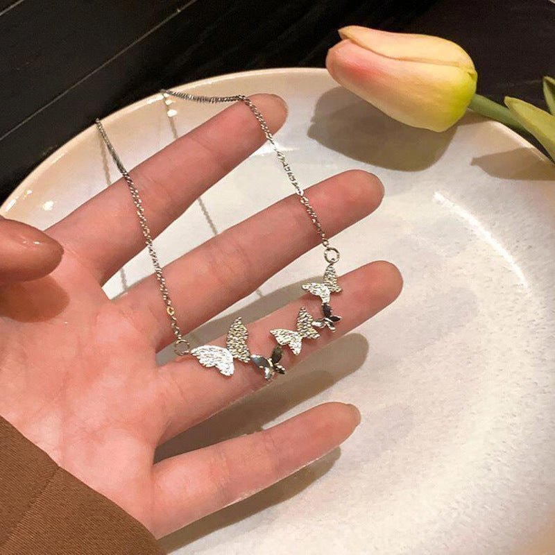 Women's Flash Butterfly Korean Light Luxury Temperament Versatile High-grade Zircon Clavicle Necklace - Daebak