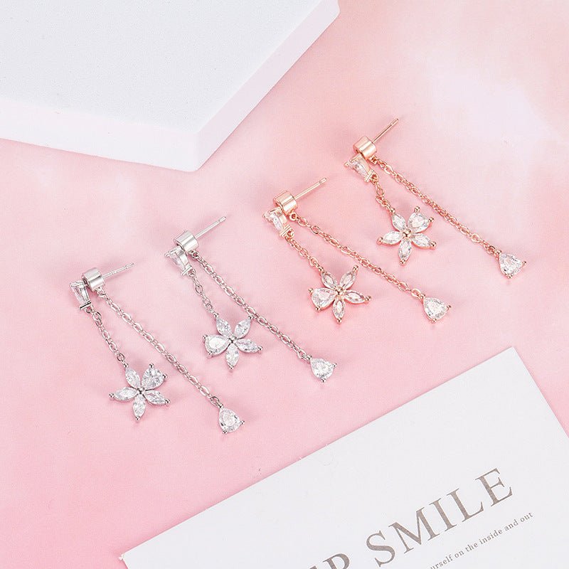 Women's Korean Fresh Five Petal Flower Elegant Stud Earrings - Daebak