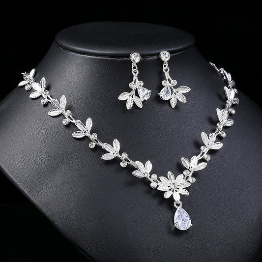 Women's Korean Style Minimalist Ethnic With Jewelry Set - Daebak