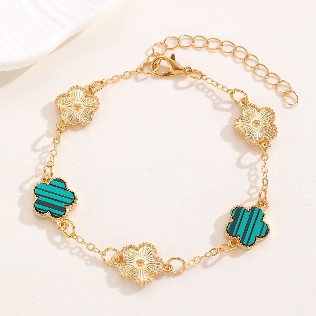 Women's Korean Style Parthenocissus Grass Simple Petal Five-leaf Jewelry Set - Daebak