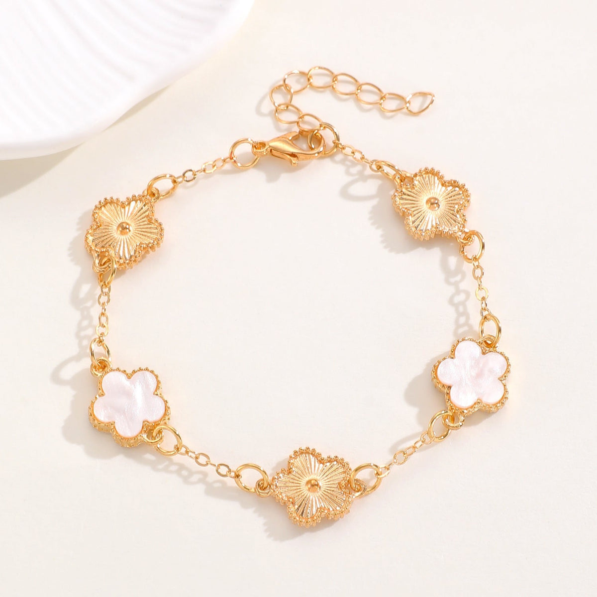 Women's Korean Style Parthenocissus Grass Simple Petal Five-leaf Jewelry Set - Daebak