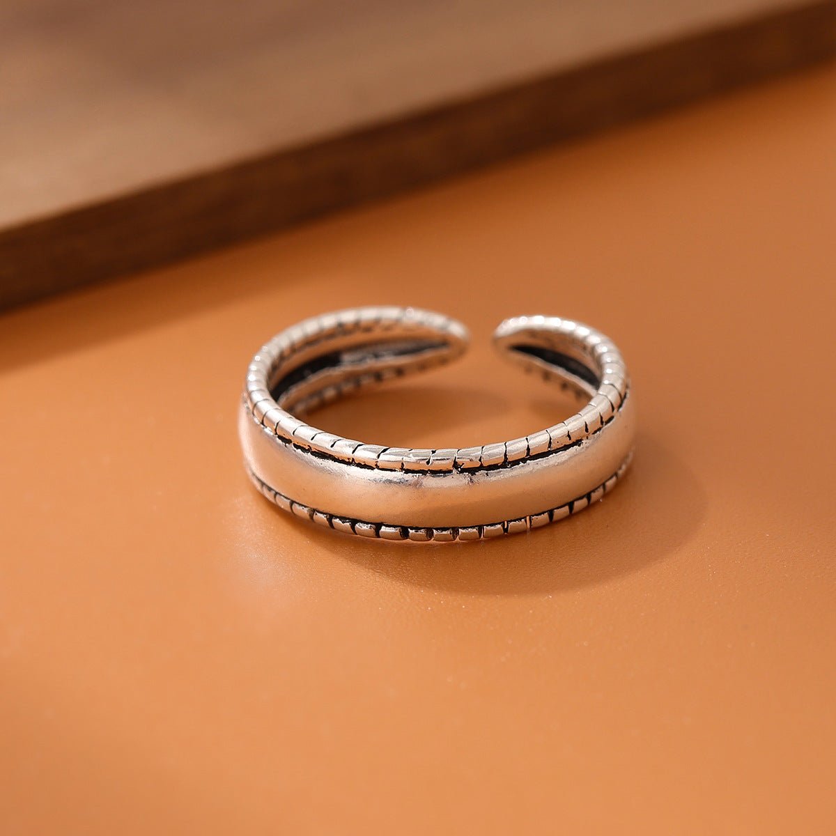 Women's Korean Style Personalized Middle Glossy Retro For Twisted Opening On Rings - Daebak