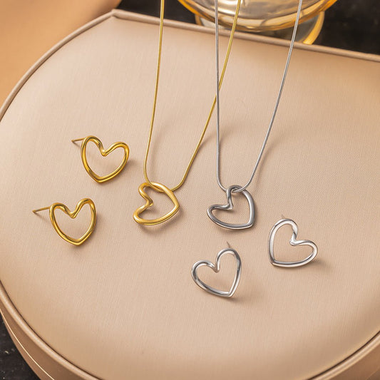 Women's Luxury Minority Hollow Heart For Korean Style Simple Design Clavicle Necklaces - Daebak