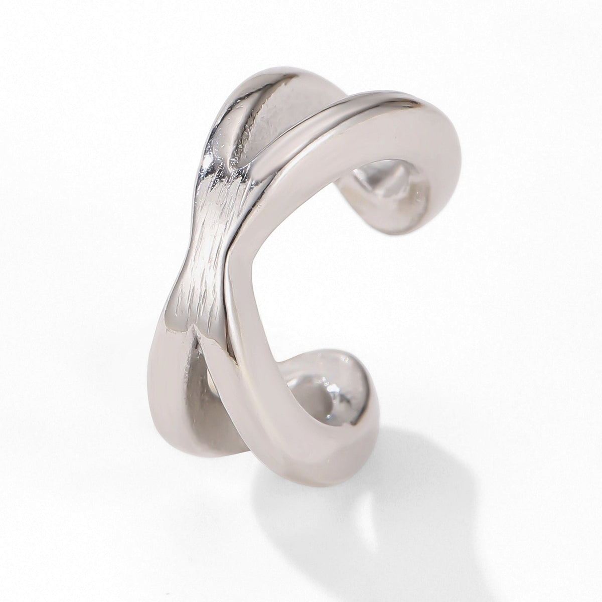 Women's & Men's Korean Style Minority Simple Unique Design Cold Cool Ear Clip - Daebak