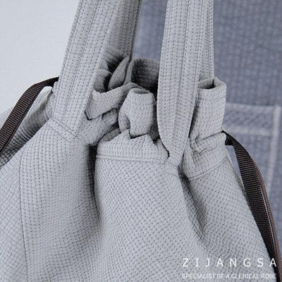 Mountain Valley Quilted Aperture Bag - Daebak