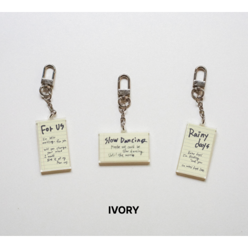 V [LAYO(V)ER] Keyring Set - Ivory